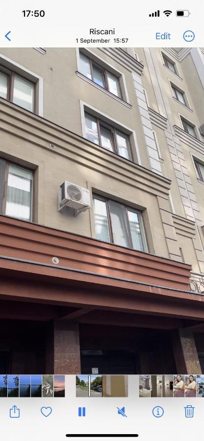Apartament In The Center Of Кишинев Екстериор снимка